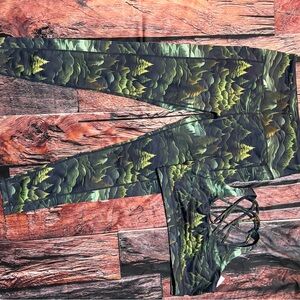 Green and Black Forest Print Leggings and Top Set